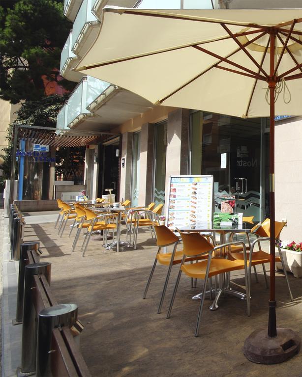 Aqua Hotel Nostre Mar Apartments 皮内达德马尔 外观 照片